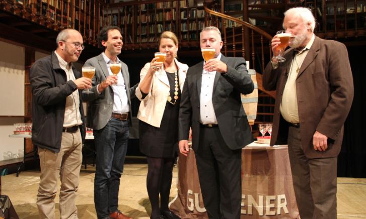 Gerardus Kloosterbieren presenteert: Gerardus Tripel 